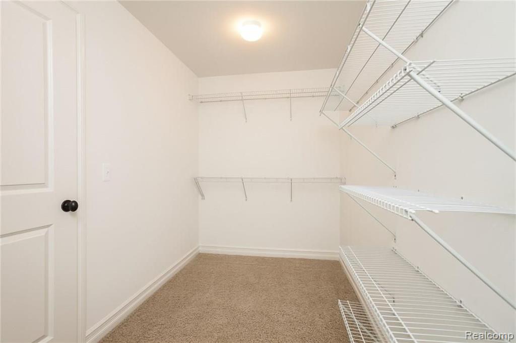 1154 Pembroke Drive Rochester Hills, MI 48307 - Photo 27 of 49