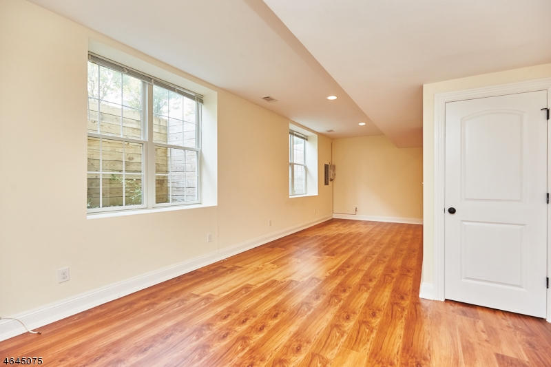 75 Central Avenue, Unit B Madison, NJ 07940 - Photo 17 of 21