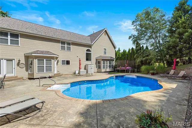 $859,900 | 17662 Garden Ridge Circle, Wildwood, MO 63038