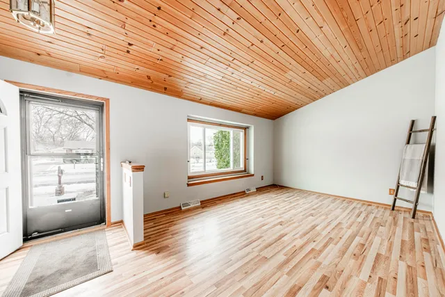 $419,900 | 520 Greenmeadow Drive, Waukesha, WI 53188