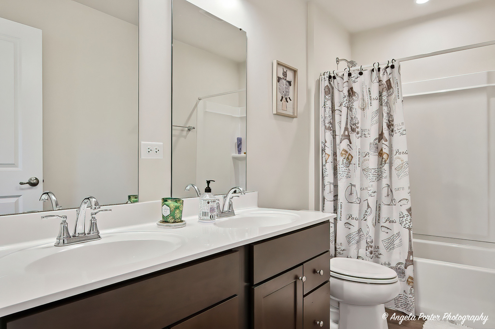 7443 Alexandra Lane Union, IL 60180 - Photo 21 of 39 a bathroom with a sink toilet and shower