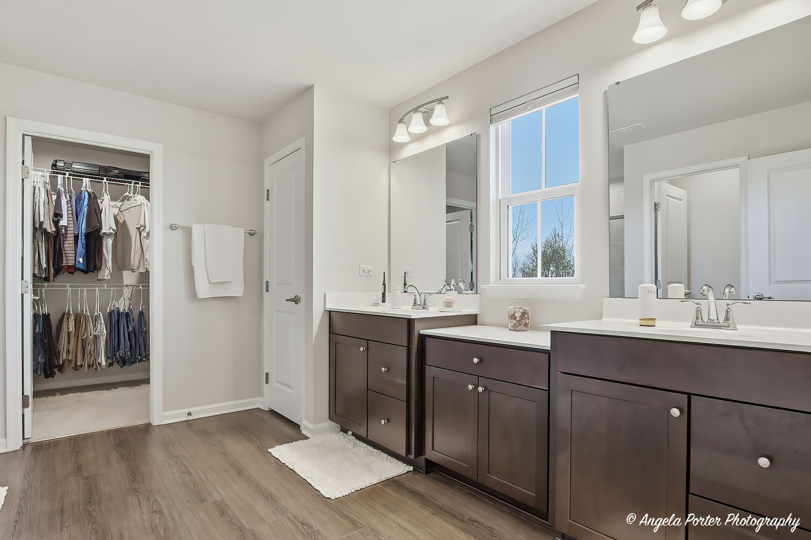 7443 Alexandra Lane Union, IL 60180 - Photo 28 of 39 a bathroom with a double vanity sink and mirror