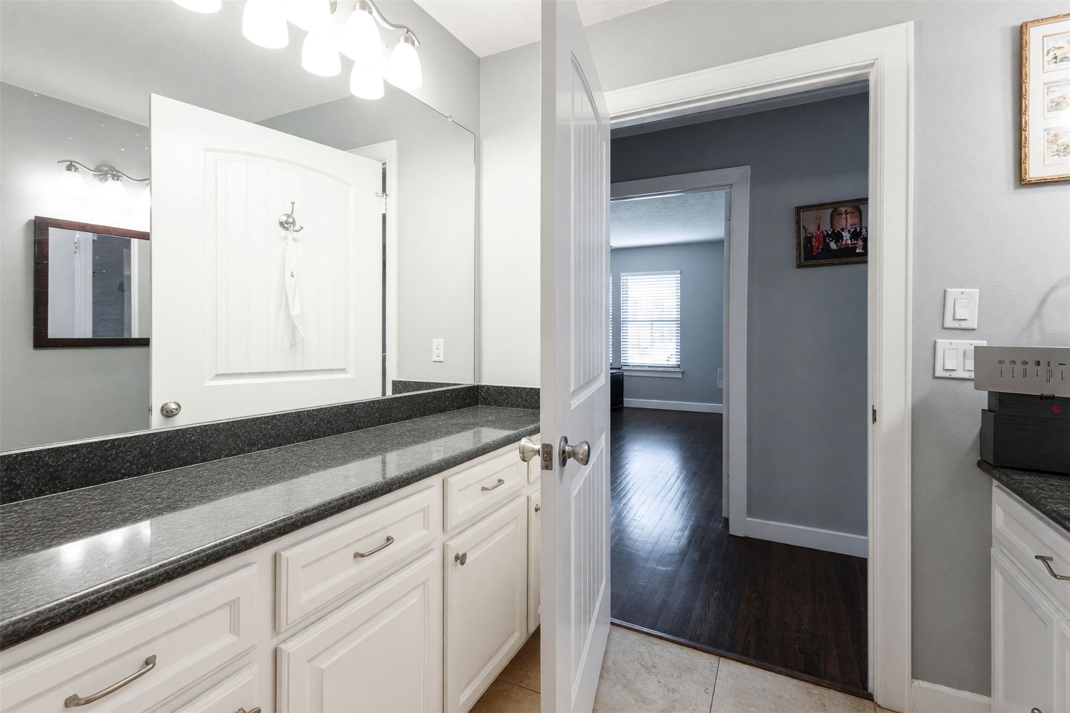1642 Chippendale Road Houston, TX 77018 - Photo 17 of 32 Gallery Image 17