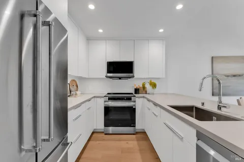 $1,330,000 | 33 Willow Lane, Sausalito, CA 94965