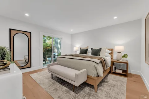 $1,330,000 | 33 Willow Lane, Sausalito, CA 94965