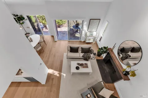 $1,330,000 | 33 Willow Lane, Sausalito, CA 94965