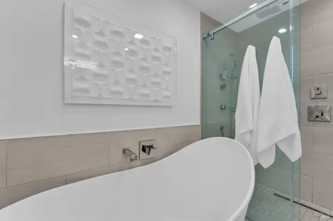 $1,330,000 | 33 Willow Lane, Sausalito, CA 94965