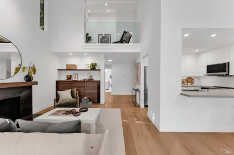 $1,330,000 | 33 Willow Lane, Sausalito, CA 94965