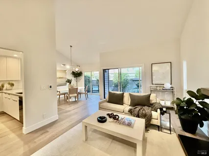 $1,330,000 | 33 Willow Lane, Sausalito, CA 94965