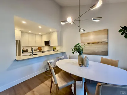 $1,330,000 | 33 Willow Lane, Sausalito, CA 94965