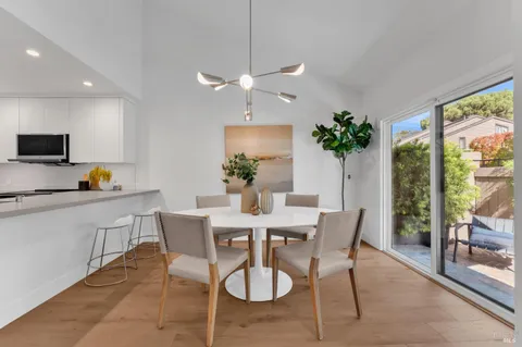 $1,330,000 | 33 Willow Lane, Sausalito, CA 94965