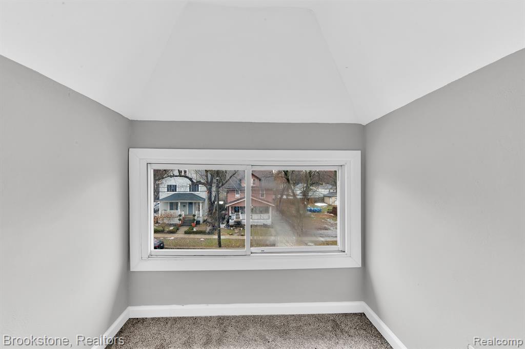 47 Summit Street Pontiac, MI 48342 - Photo 20 of 33 Gallery Image 20