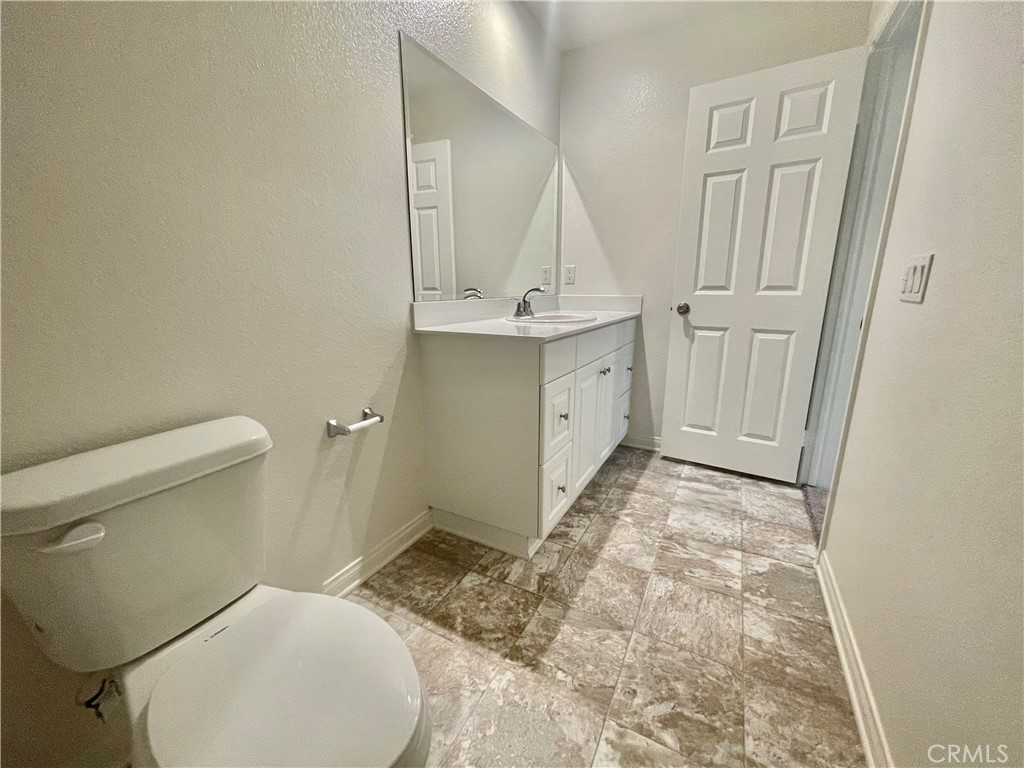 20011 Lemonscent Drive Riverside, CA 92507 - Photo 7 of 17