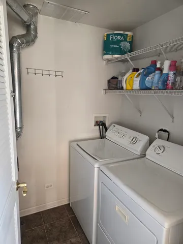 $239,900 | 5220 Cobblers Crossing, McHenry, IL 60050