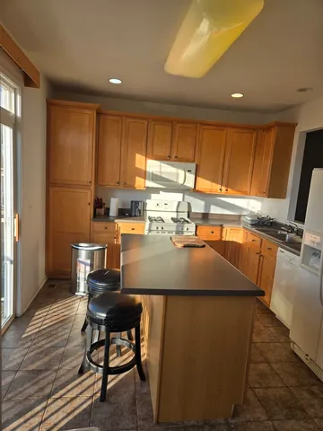 $239,900 | 5220 Cobblers Crossing, McHenry, IL 60050