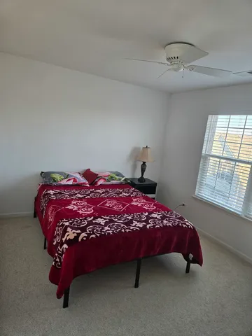 $239,900 | 5220 Cobblers Crossing, McHenry, IL 60050