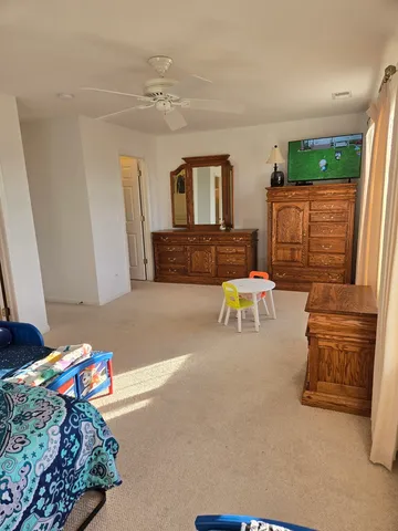 $239,900 | 5220 Cobblers Crossing, McHenry, IL 60050