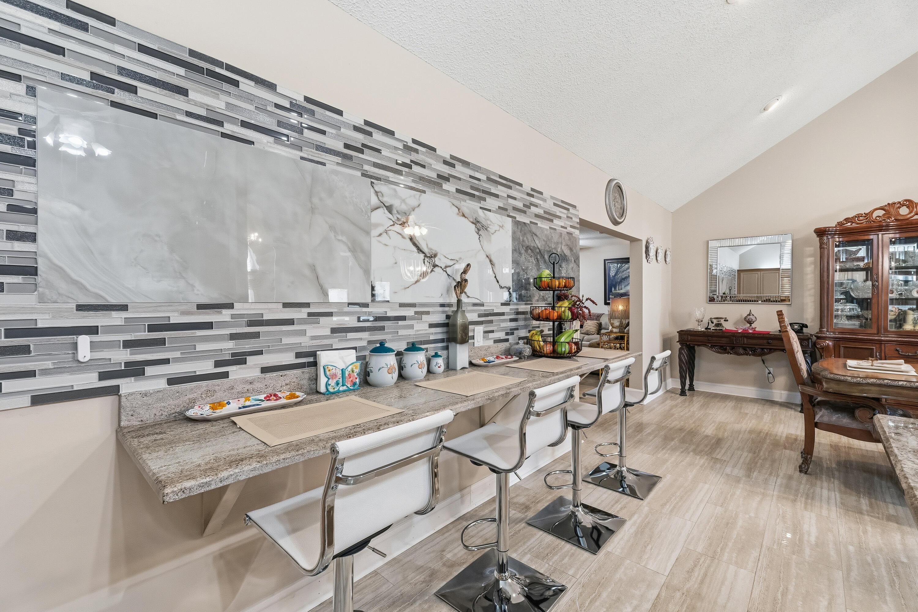 7456 Woodmont Road Navarre, FL 32566 - Photo 20 of 105 Kitchen Bar