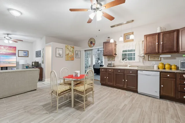 $1,200,000 | 7456 Woodmont Road, Navarre, FL 32566