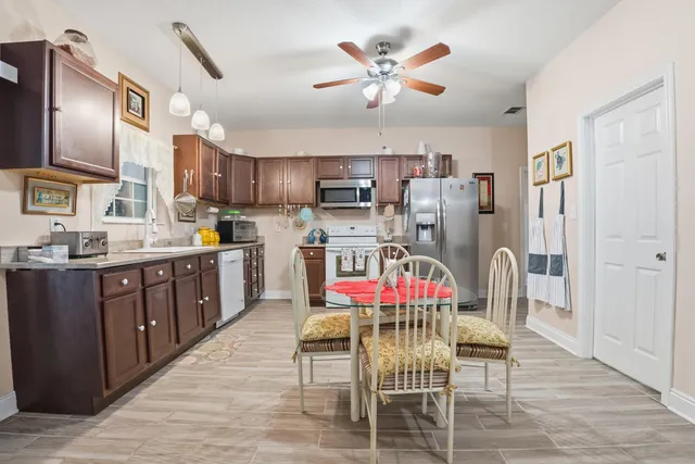 $1,200,000 | 7456 Woodmont Road, Navarre, FL 32566