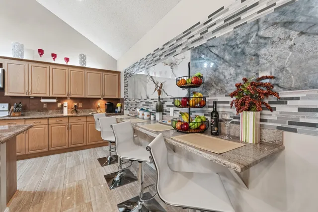 $1,200,000 | 7456 Woodmont Road, Navarre, FL 32566