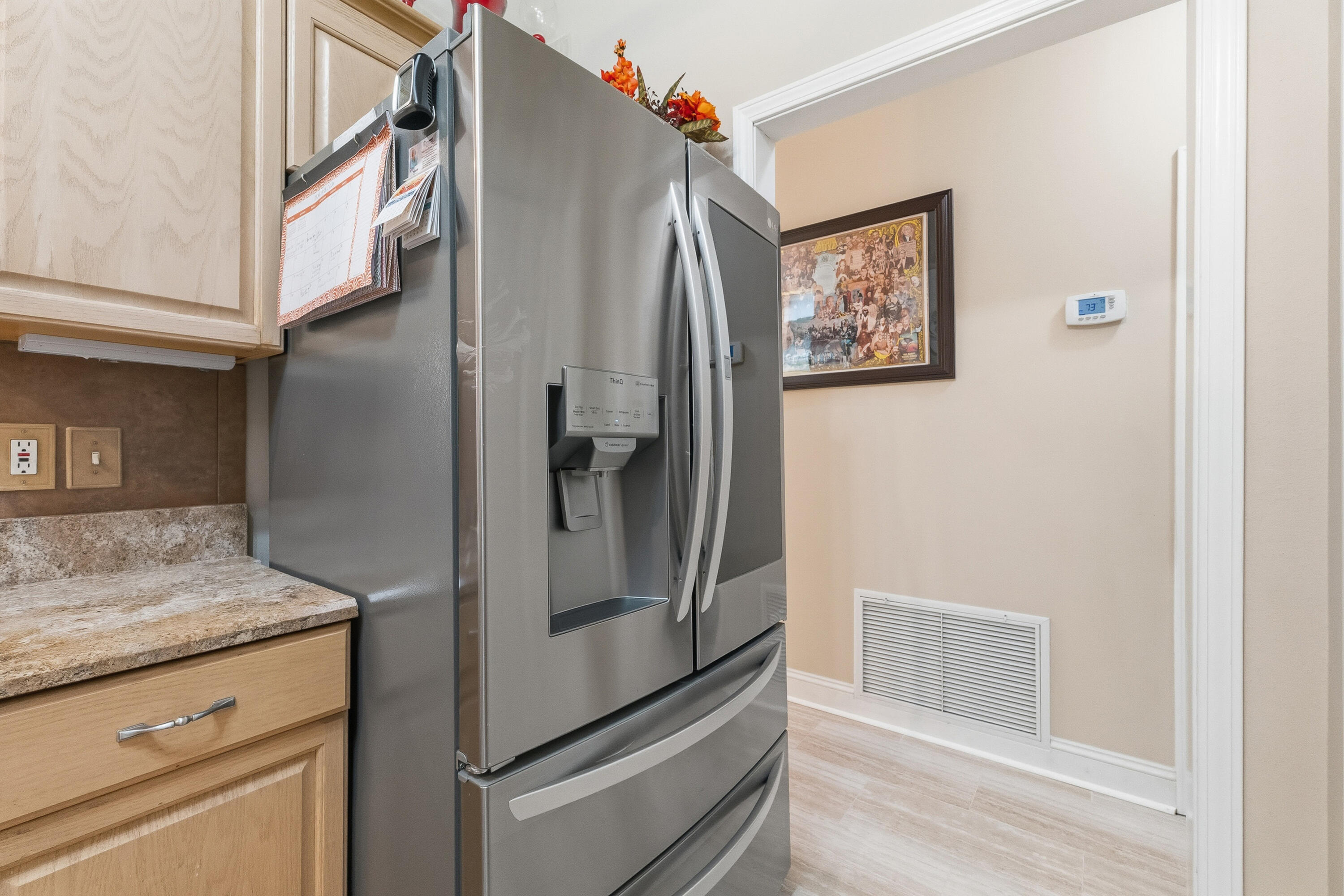 7456 Woodmont Road Navarre, FL 32566 - Photo 48 of 105 Middle kitchen