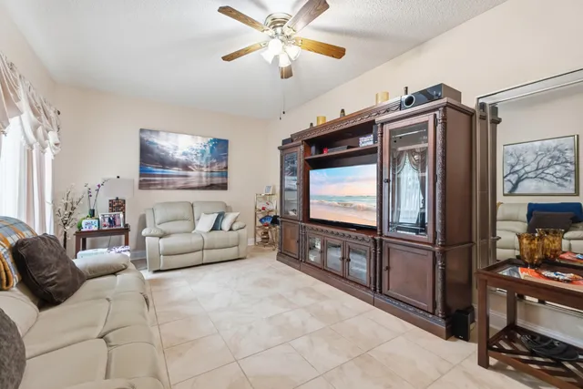 $1,200,000 | 7456 Woodmont Road, Navarre, FL 32566