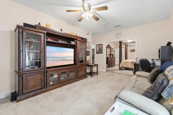 $1,200,000 | 7456 Woodmont Road, Navarre, FL 32566