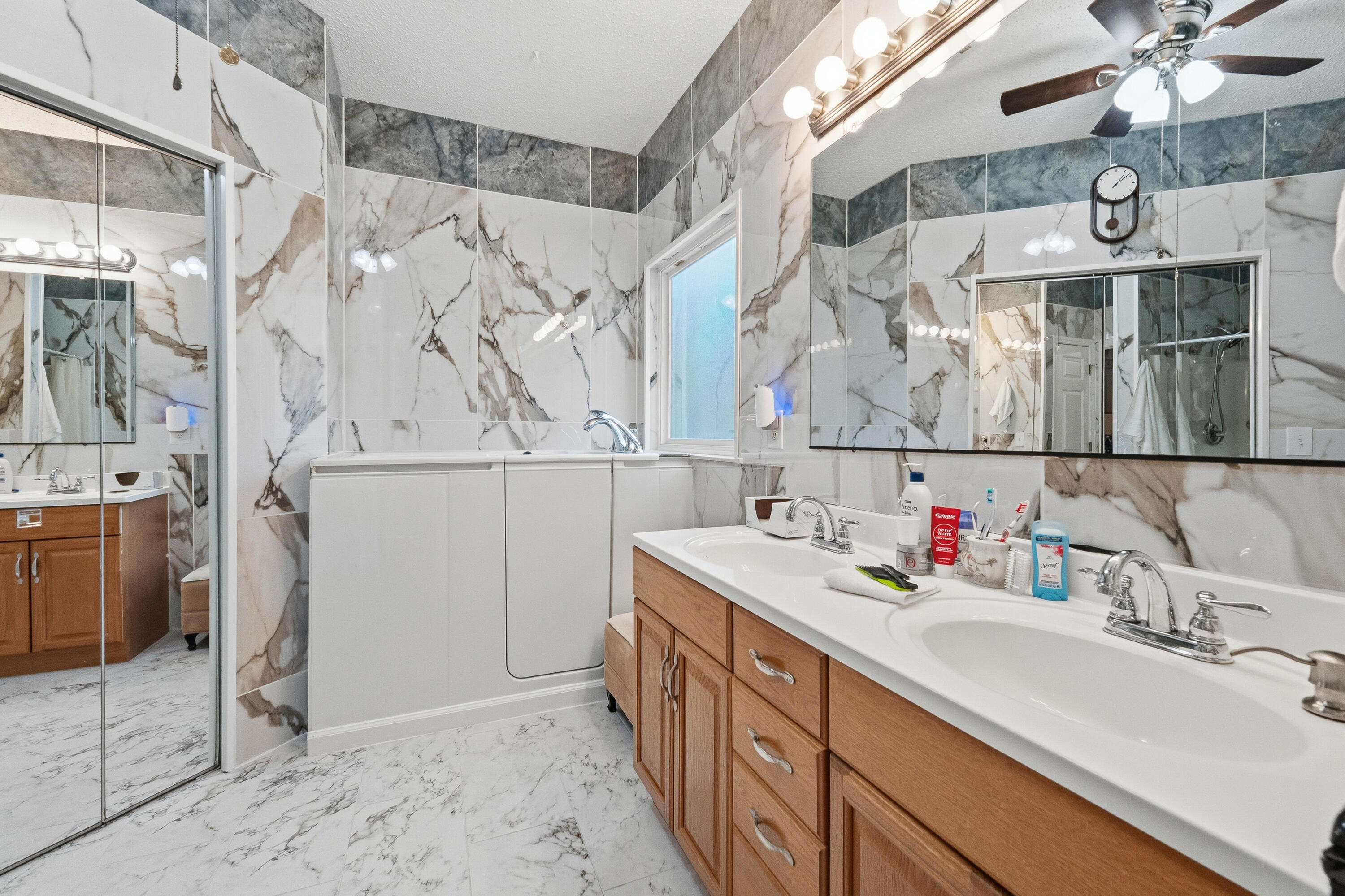 7456 Woodmont Road Navarre, FL 32566 - Photo 59 of 105 primary bath