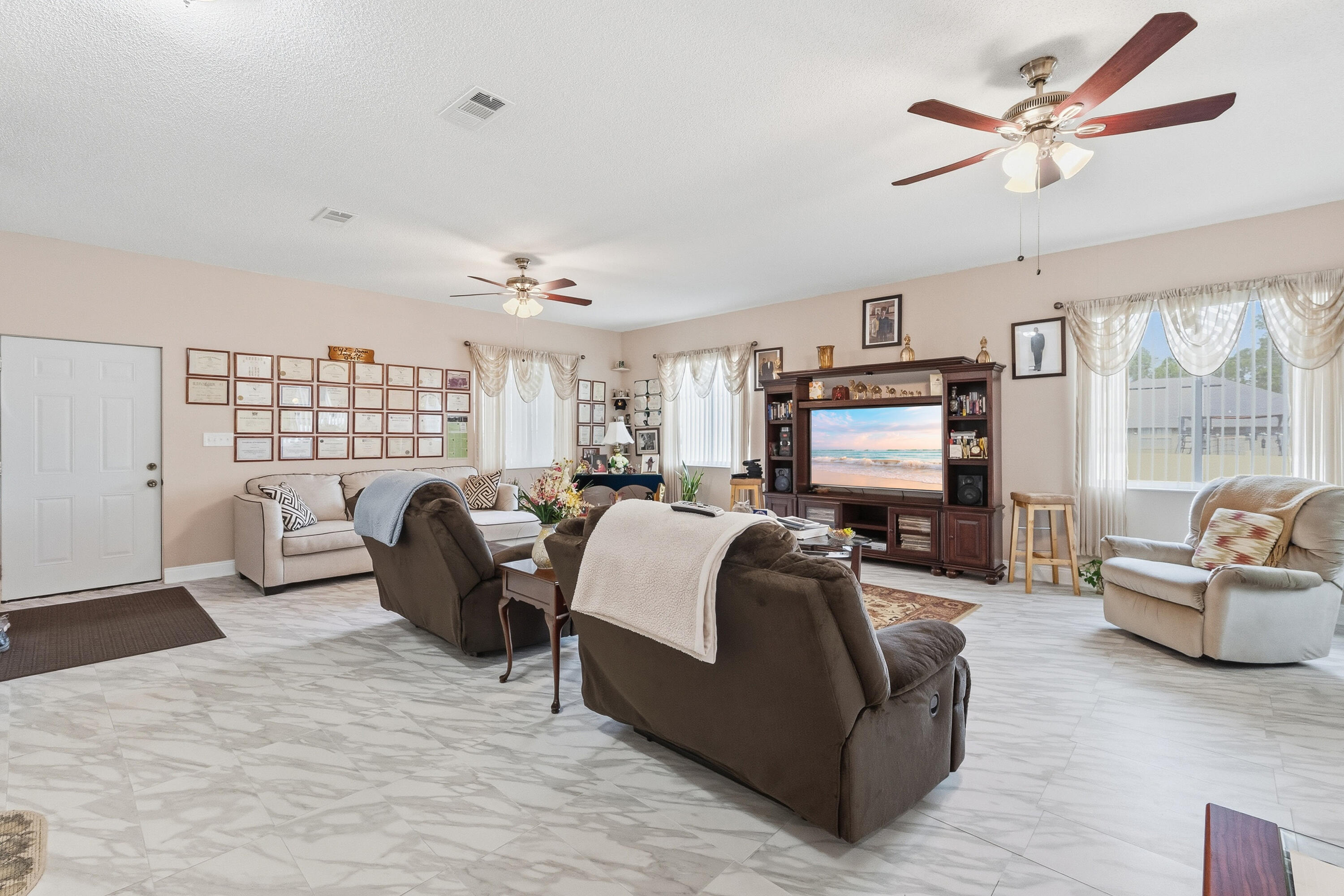 7456 Woodmont Road Navarre, FL 32566 - Photo 64 of 105 Entertainment Room