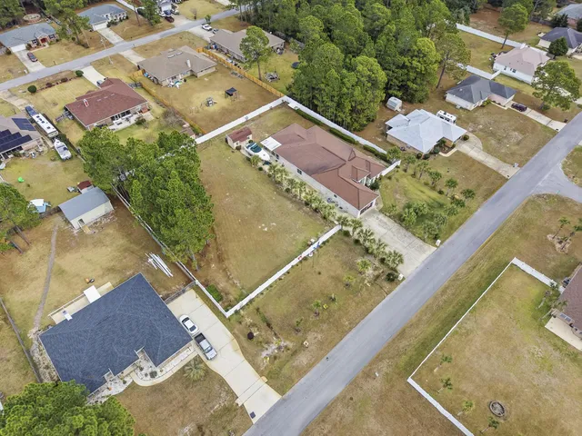 $1,200,000 | 7456 Woodmont Road, Navarre, FL 32566