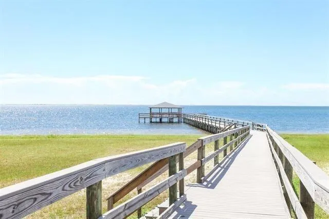 $1,200,000 | 7456 Woodmont Road, Navarre, FL 32566