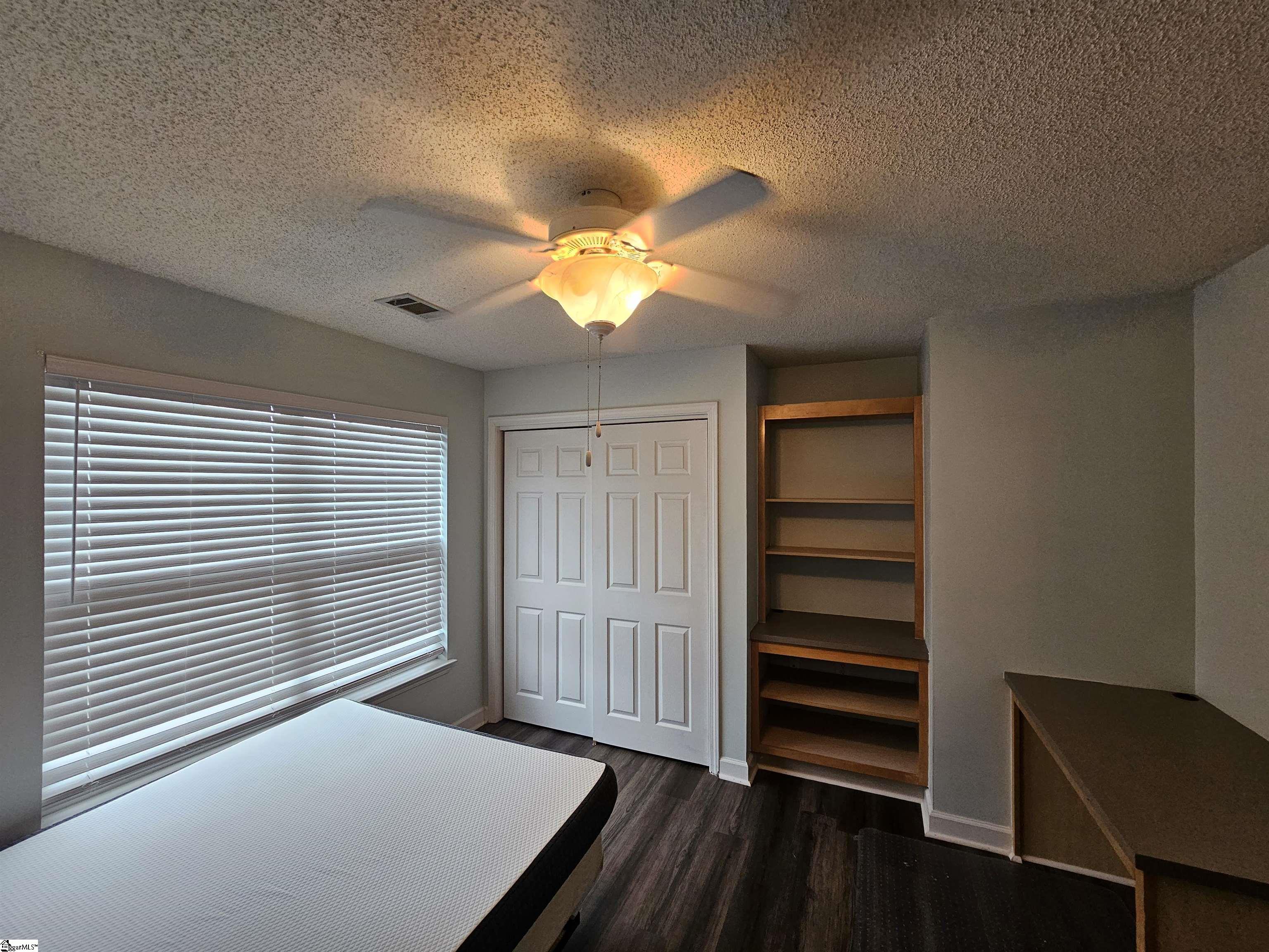 731 Harts Cove Way Seneca, SC 29678 - Photo 12 of 38
