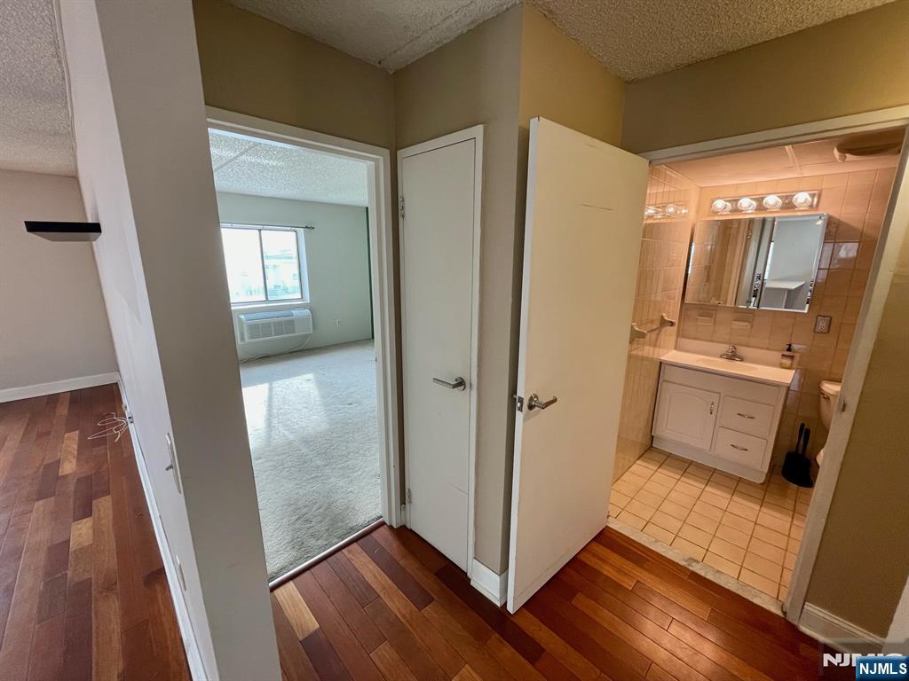 281 Park Street, Unit 1A Hackensack, NJ 07601 - Photo 5 of 18