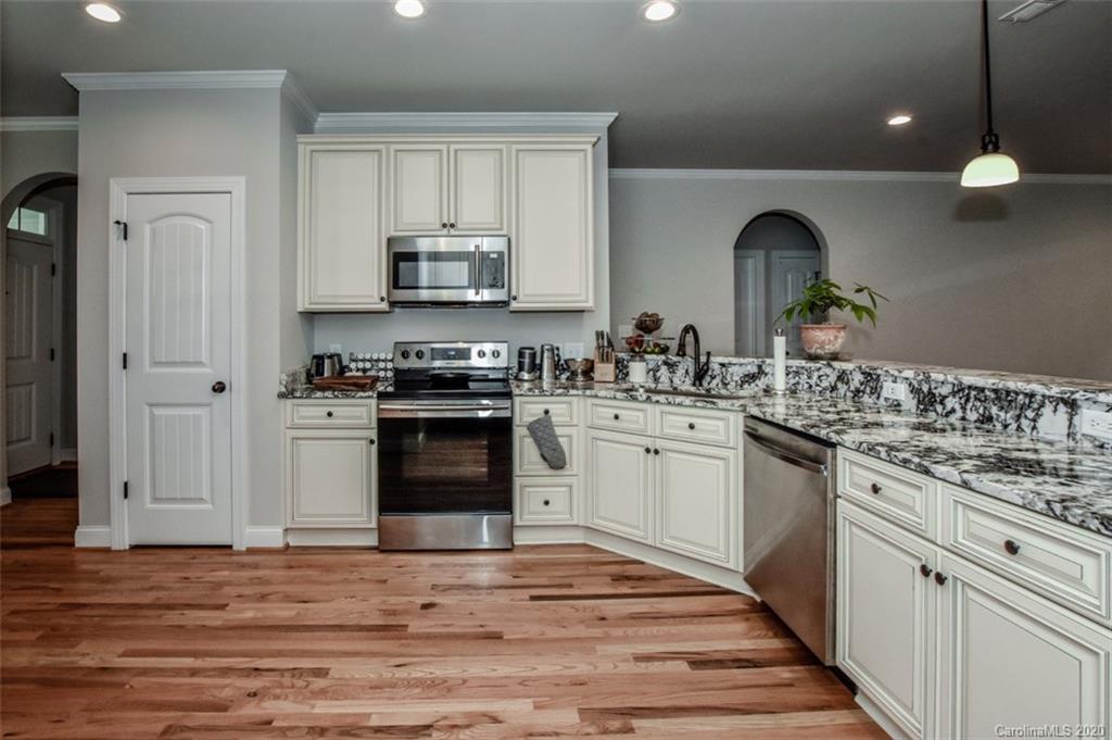 422 Durham Road Stanley, NC 28164 - Photo 12 of 34