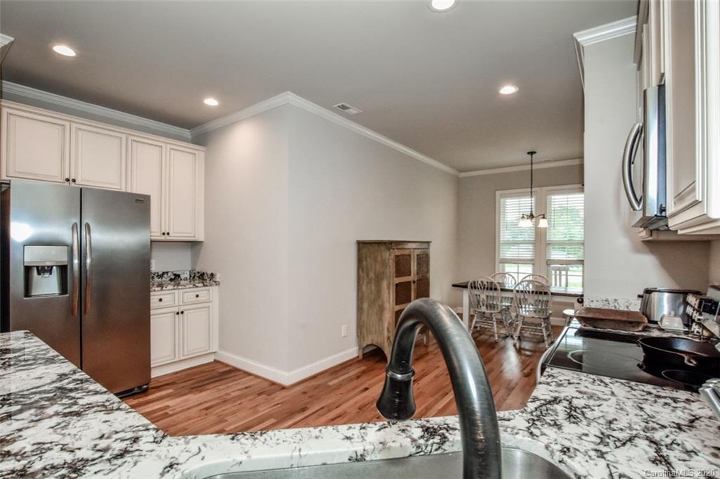 422 Durham Road Stanley, NC 28164 - Photo 5 of 34