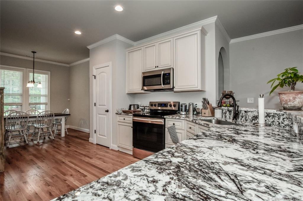 422 Durham Road Stanley, NC 28164 - Photo 8 of 34