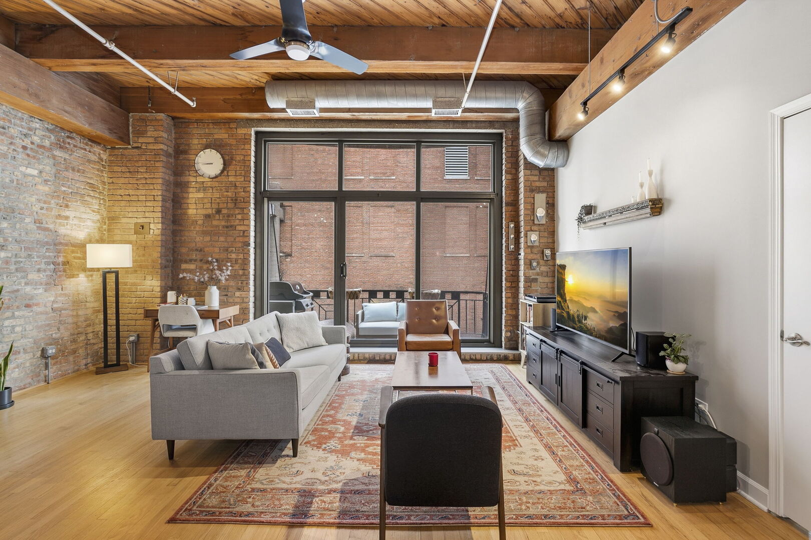 1330 West Monroe Street, Unit 216 Chicago, IL 60607 - Photo 2 of 25