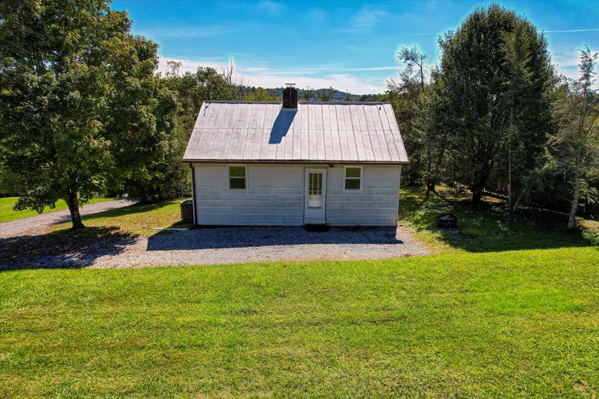 3396 Brethren Church Road Johnson City, TN 37615 - Photo 1 of 53 01-brethren_18