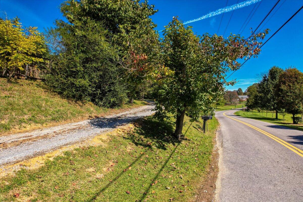 3396 Brethren Church Road Johnson City, TN 37615 - Photo 35 of 53 35-brethren_8