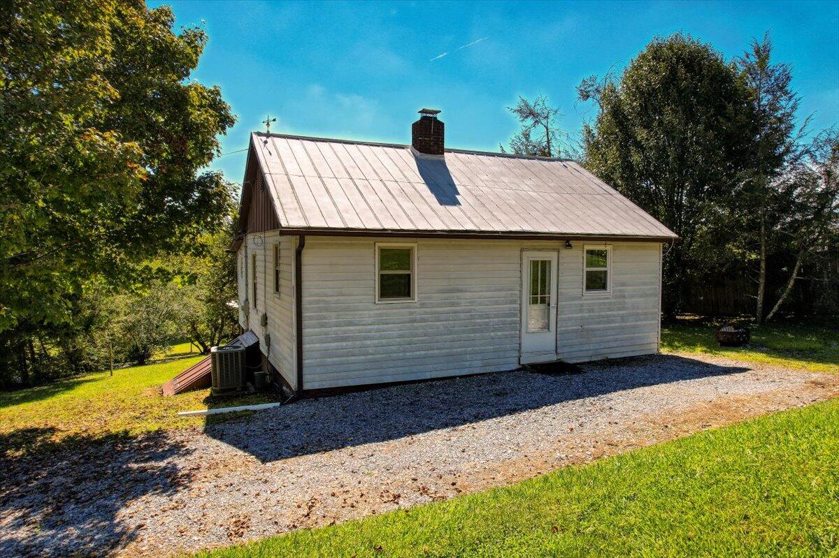 3396 Brethren Church Road Johnson City, TN 37615 - Photo 44 of 53 44-brethren_19