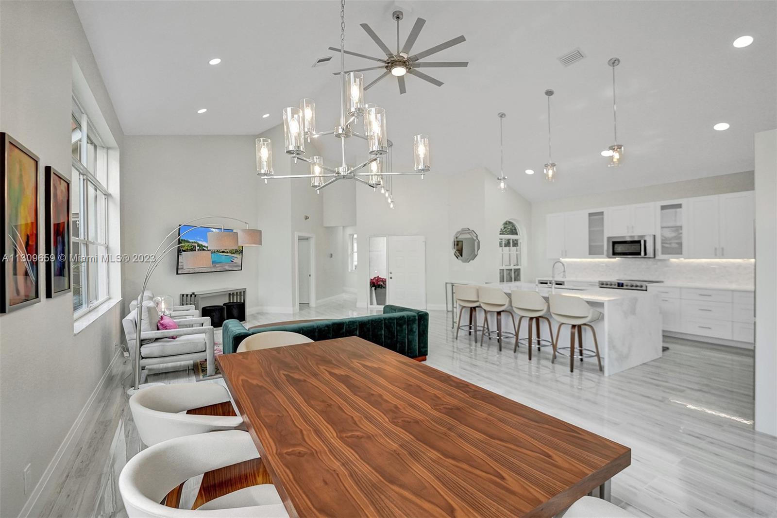 6688 Northwest 25th Court Boca Raton, FL 33496 - Photo 11 of 64