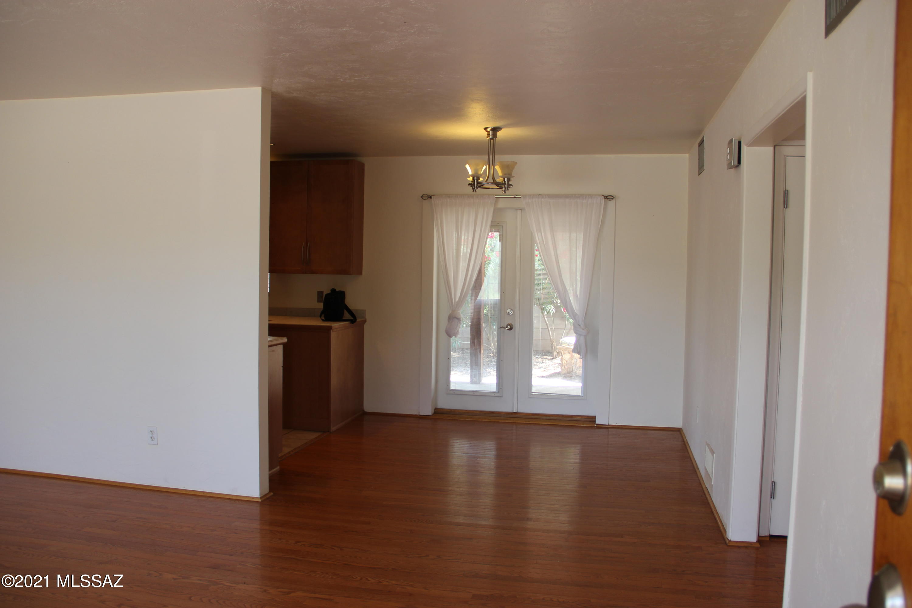 1290 East Allen Road Tucson, AZ 85719 - Photo 10 of 21 Gallery Image 10