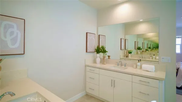 $1,750,000 | 150 Edna Parkway, Lake Forest, CA 92630