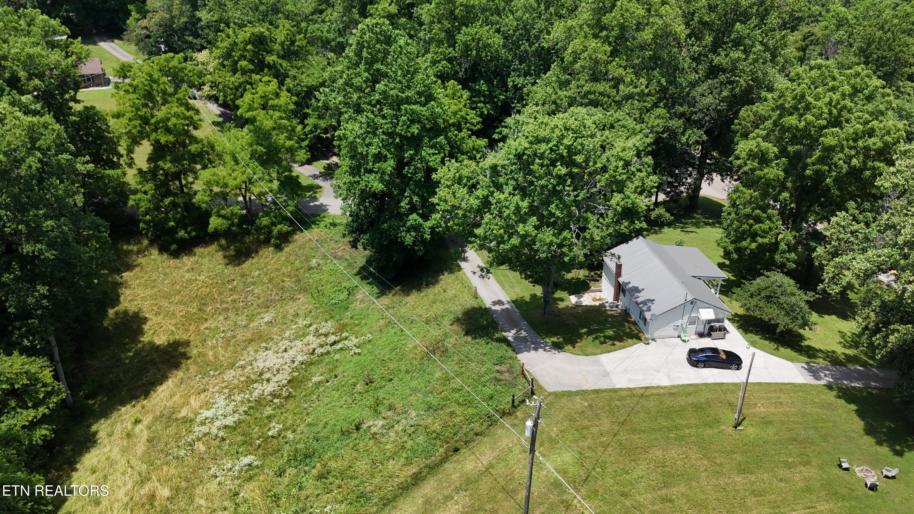 105 Echo Valley Road Rocky Top, TN 37769 - Photo 53 of 55 dji_fly_20260619_133944_0082_17818903985
