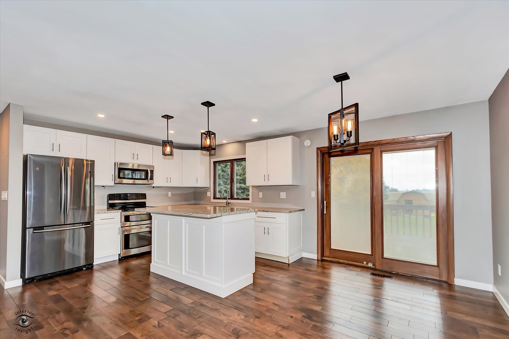 1314 Eldamain Road Plano, IL 60545 - Photo 7 of 25