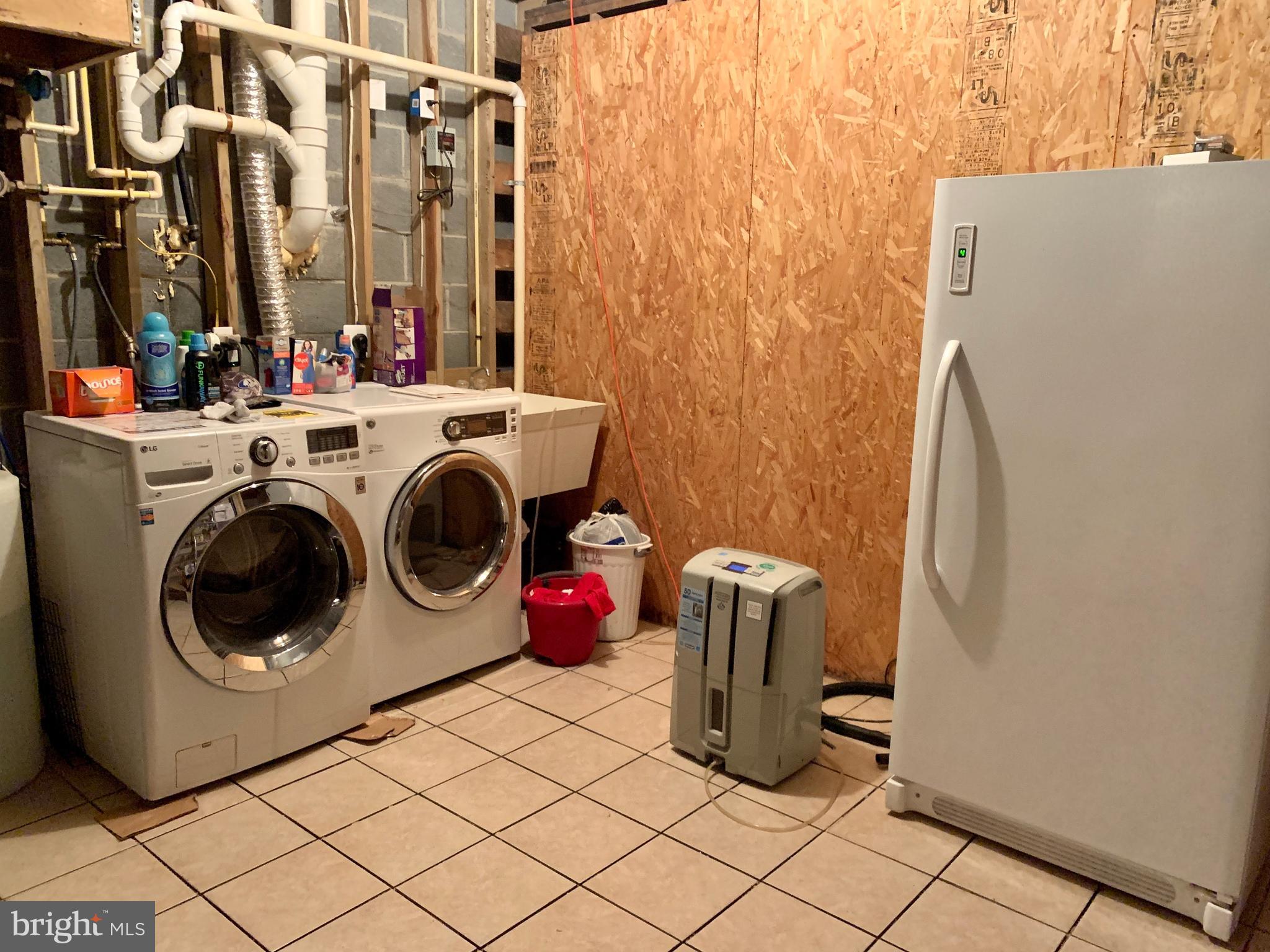 11522 Holly Road Ridgely, MD 21660 - Photo 23 of 40 Laundry Room