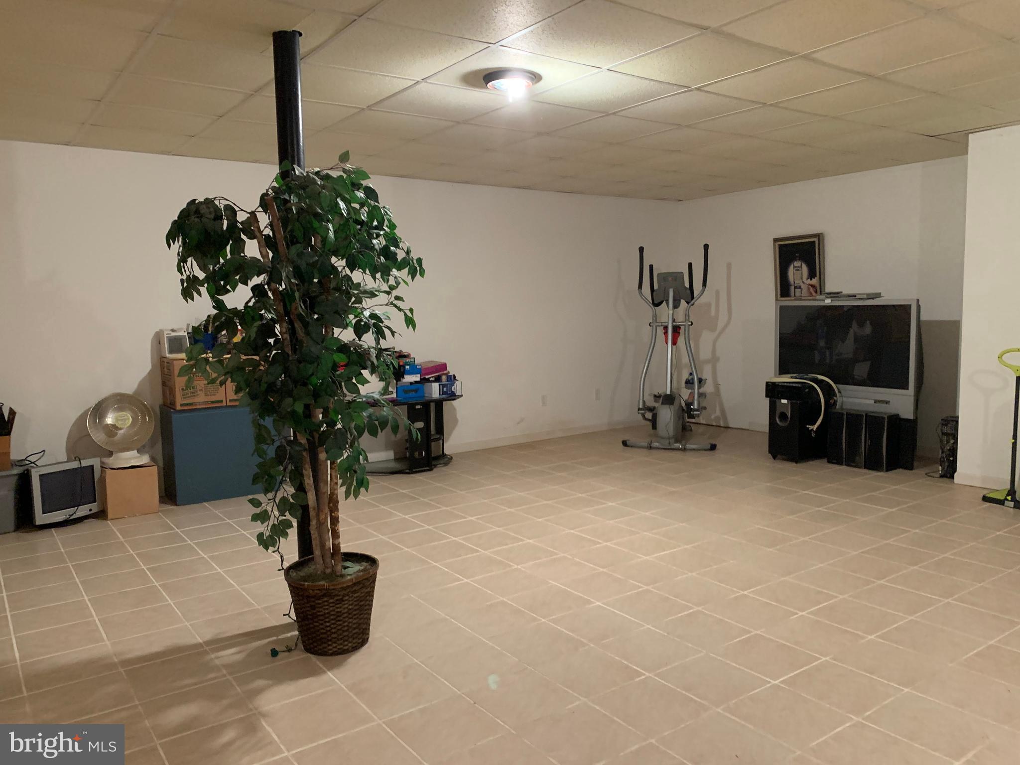 11522 Holly Road Ridgely, MD 21660 - Photo 25 of 40 Plenty of Space!