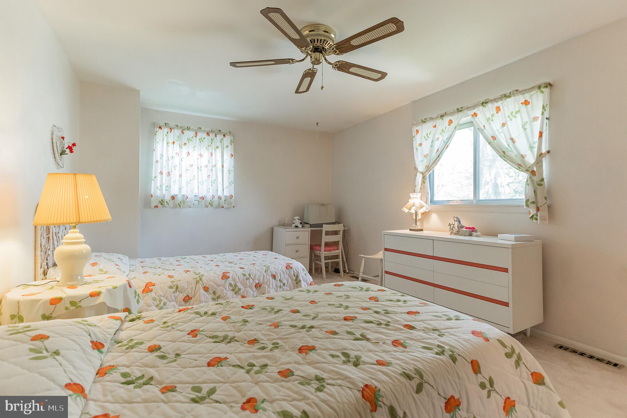 9 Locust Grove Road Cherry Hill, NJ 08003 - Photo 22 of 29 Bedroom 3