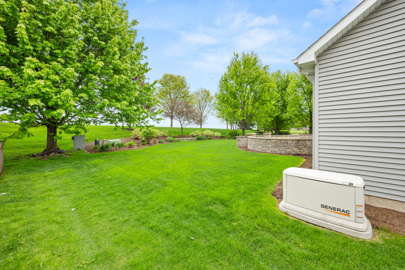 223 Quinlan Avenue DeKalb, IL 60115 - Photo 42 of 53